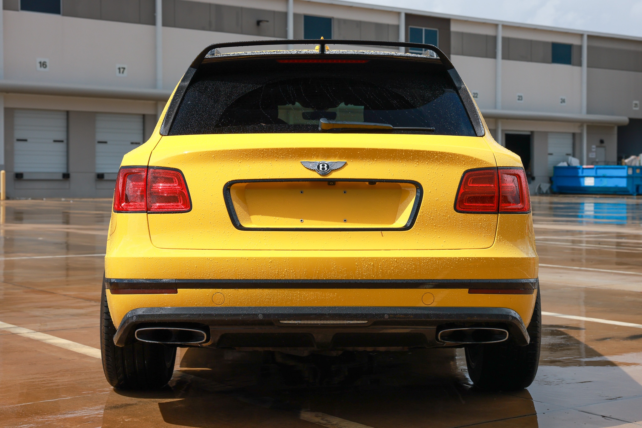 2017 Bentley Bentayga Base - Photo 11