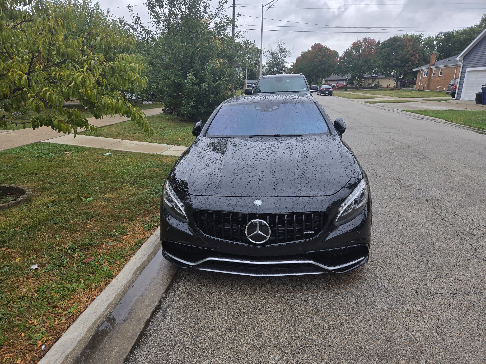 2015 Mercedes Benz S 63 AMG 4MATIC photo 2