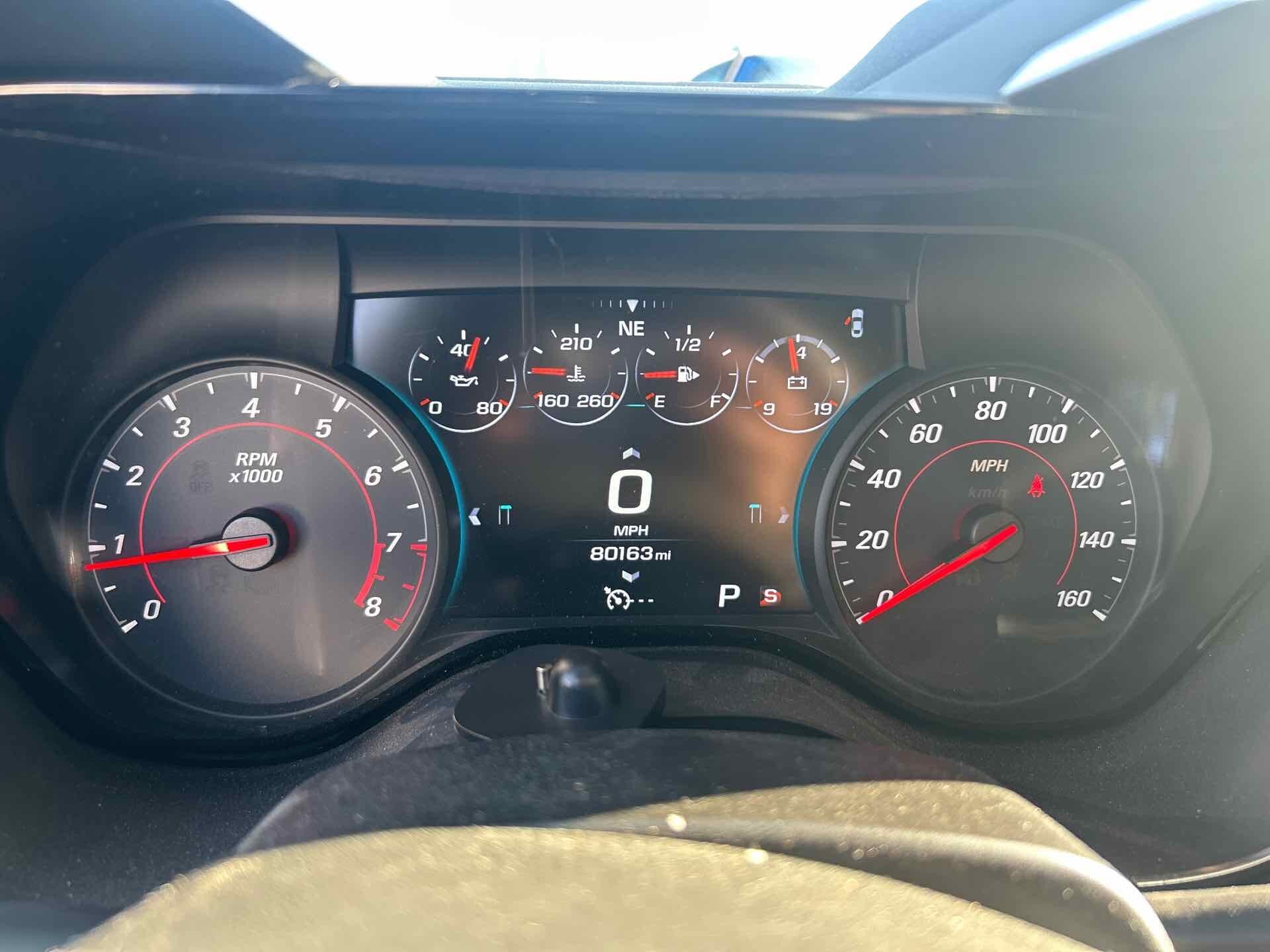 2017 Chevrolet Camaro 2LT photo 2