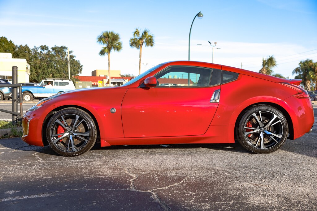 Used 2018 Nissan 370Z For Sale at Mint Auto Sales VIN JN1AZ4EH2JM571406