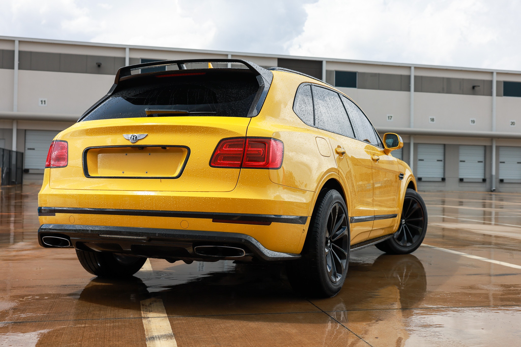 2017 Bentley Bentayga Base - Photo 44