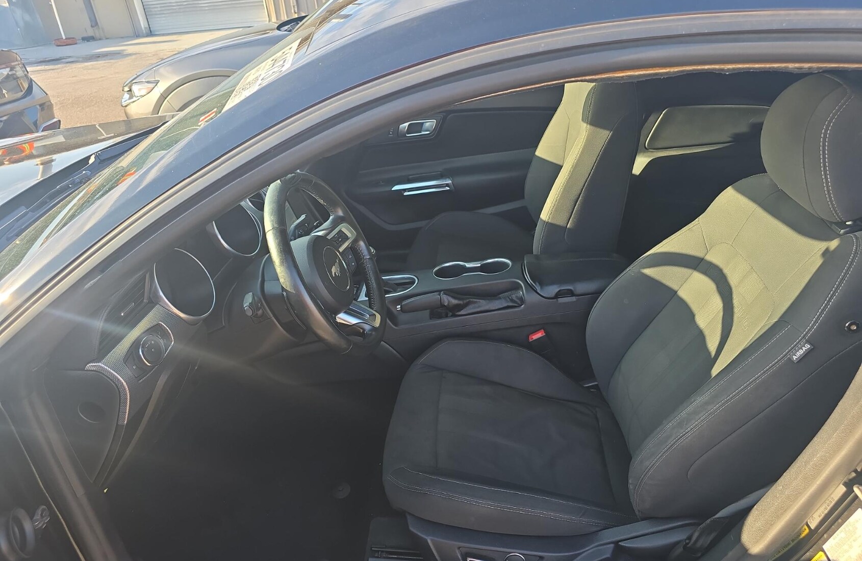 2019 Ford Mustang GT photo 2