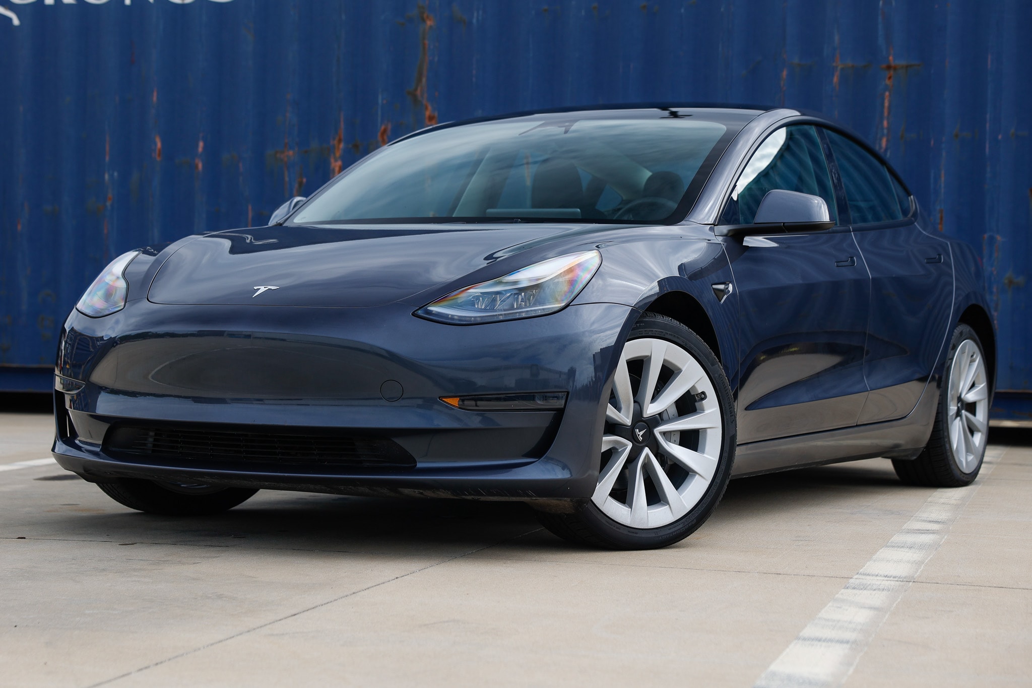 Gray 2023 Tesla Model 3 Sedan Rear-Wheel Drive 1-Speed Automatic