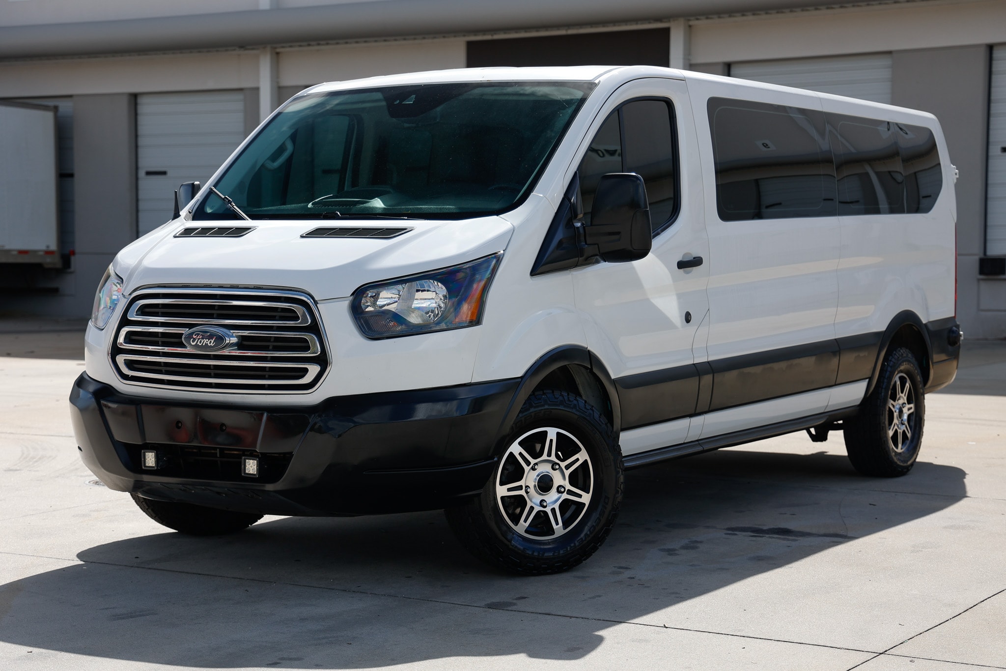 2019 Ford Transit 350 XLT Low Roof 60/40 Pass. 148WB's photo