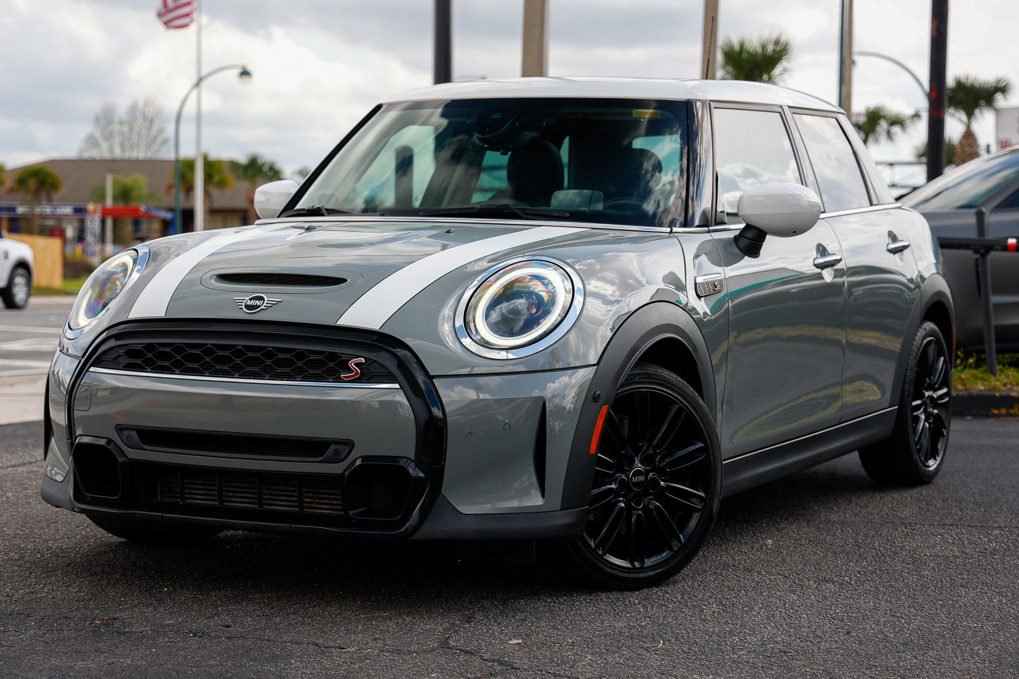 2023 MINI Hardtop 4 Door S