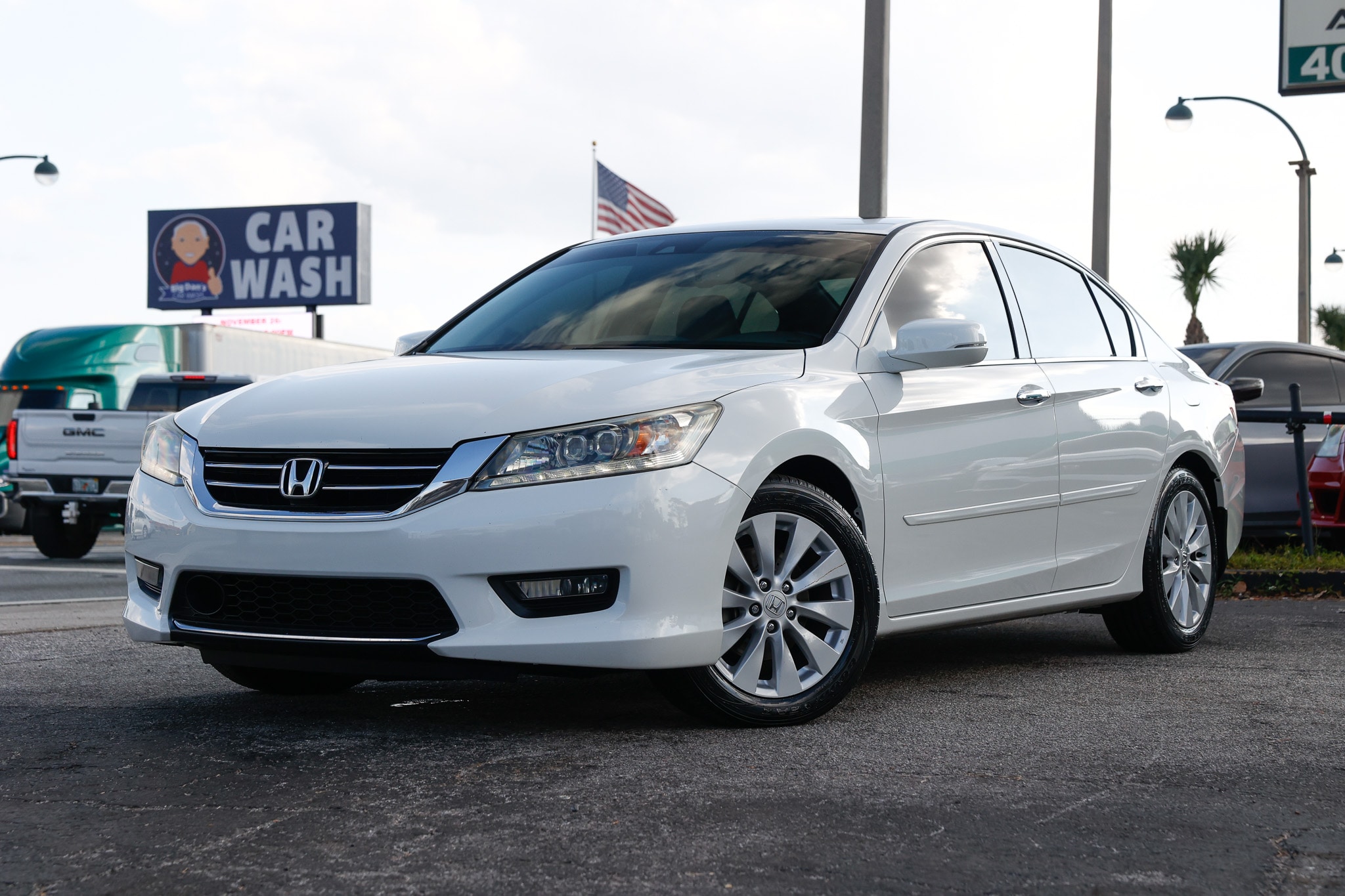2015 Honda Accord Touring's photo