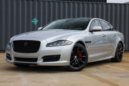 2019 Jaguar XJ  R-Sport Sedan