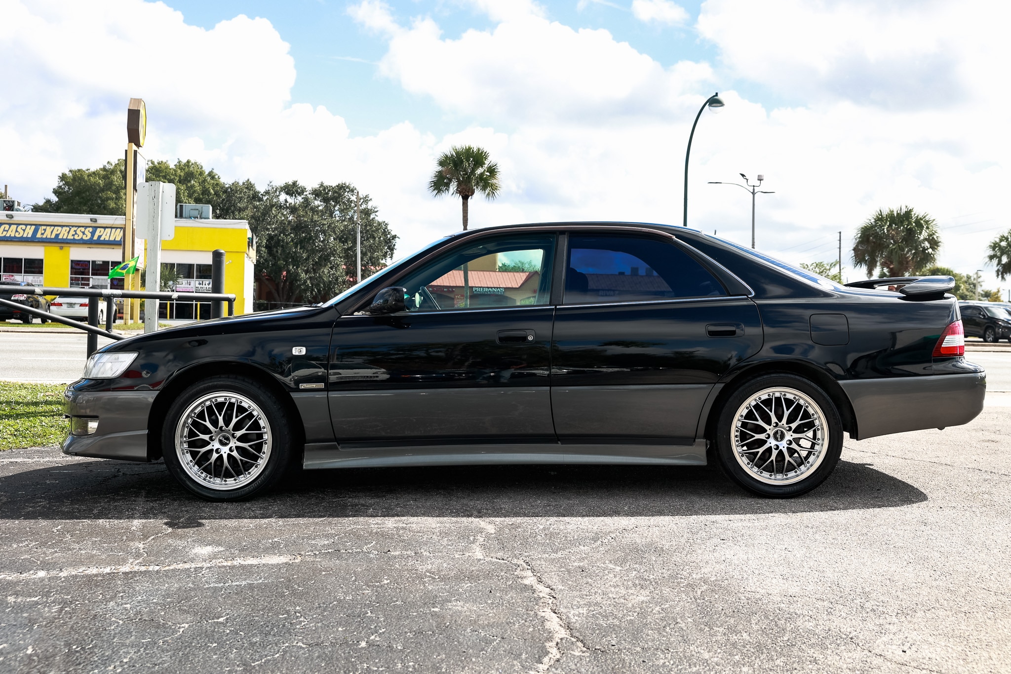 1999 Toyota Windom JDM car for sale — photo 5 of 25