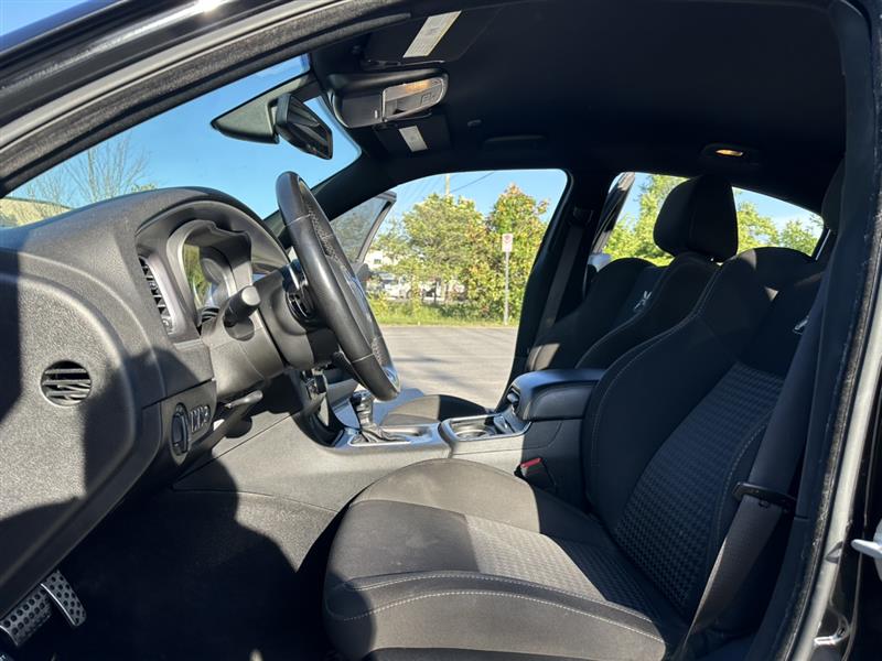 2022 Dodge Charger Scat Pack photo 2