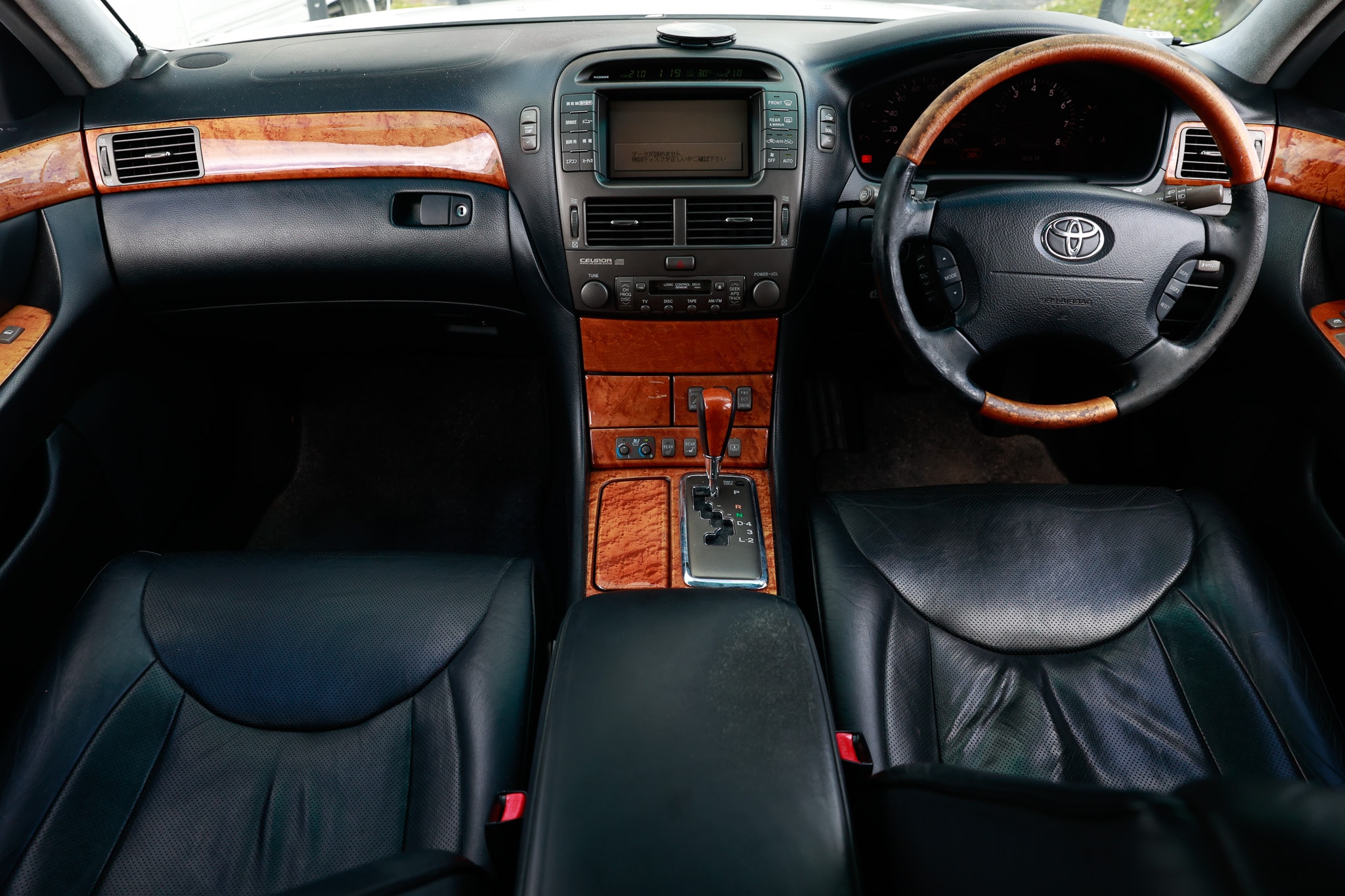 2000 Toyota Celsior JDM car for sale — photo 24 of 25