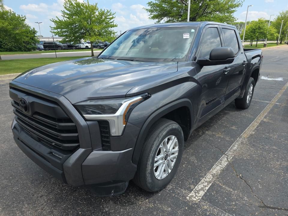 2023 Toyota Tundra SR5 CrewMax Cab 4WD