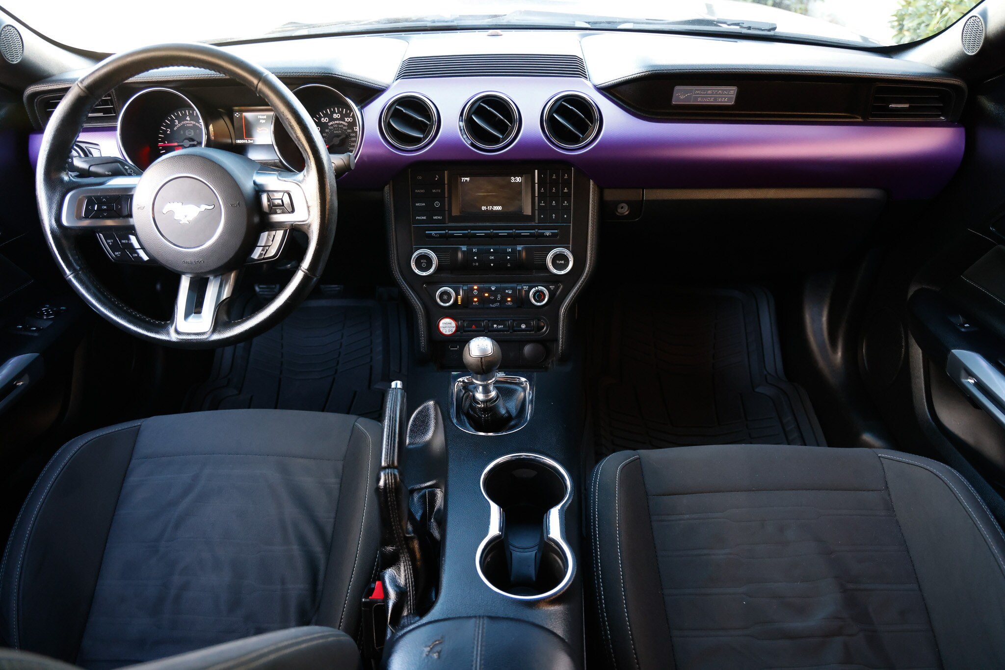 2015 Ford Mustang EcoBoost photo 2