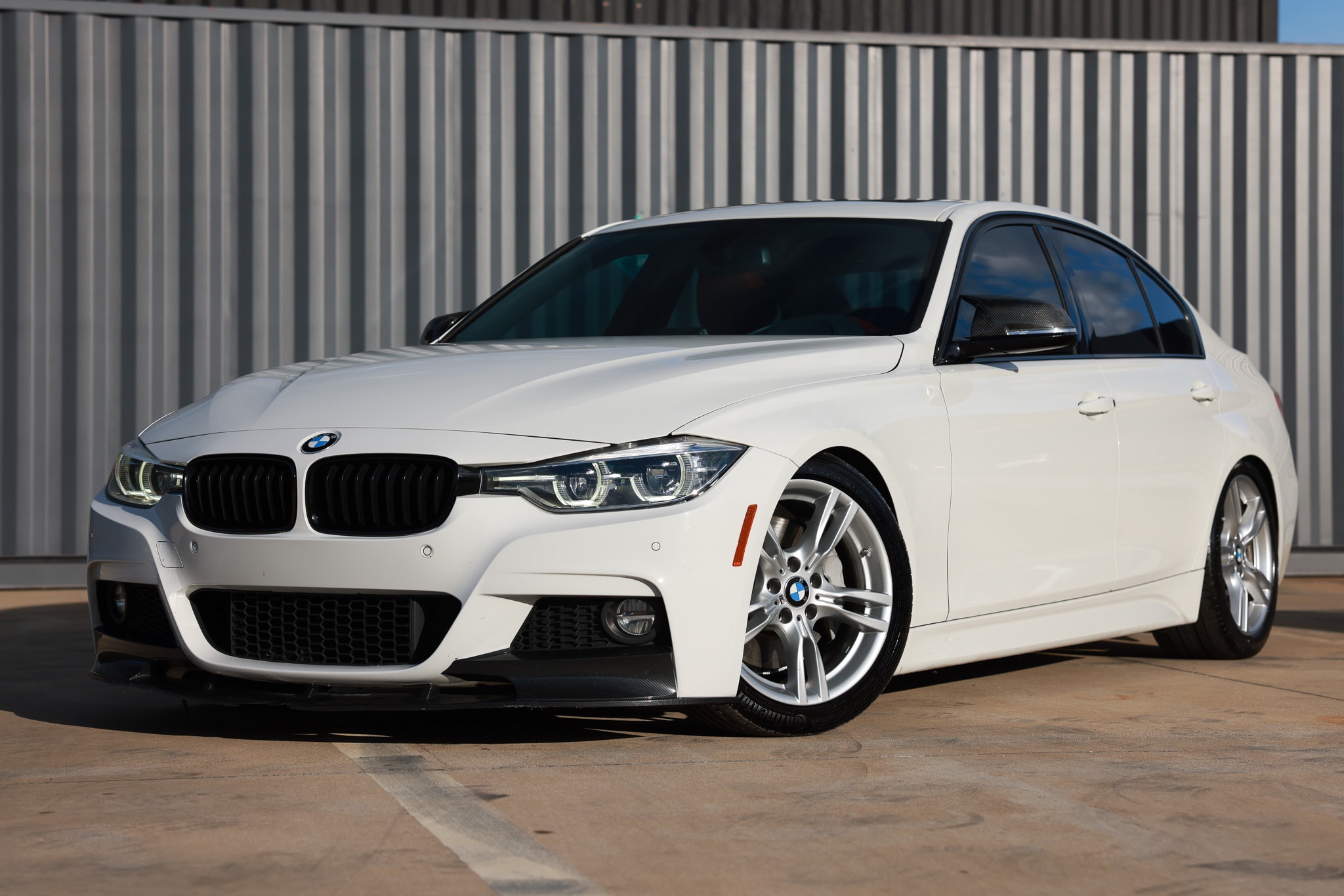 2018 BMW 3 Series 330i