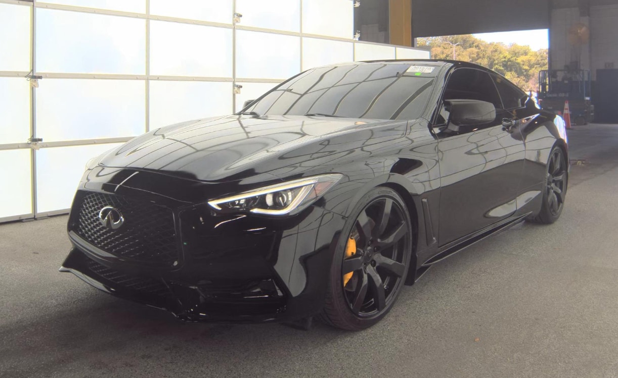 2018 INFINITI Q60 3.0t LUXE AWD's photo