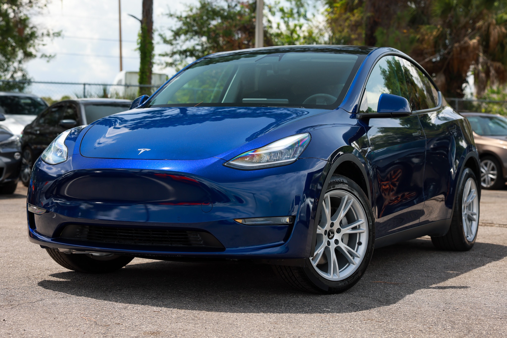 2021 Tesla Model Y Long Range Dual Motor All-Wheel Drive's photo