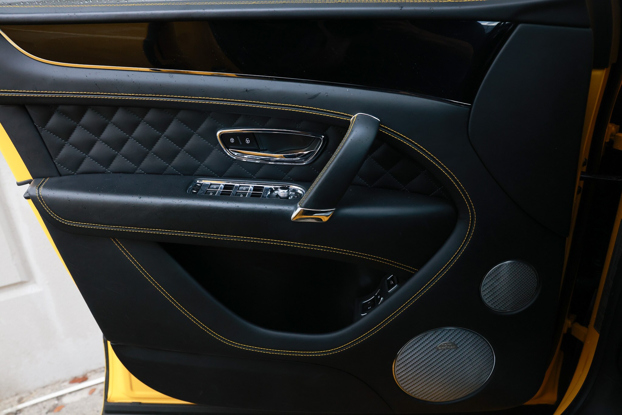 2017 Bentley Bentayga Base - Photo 62