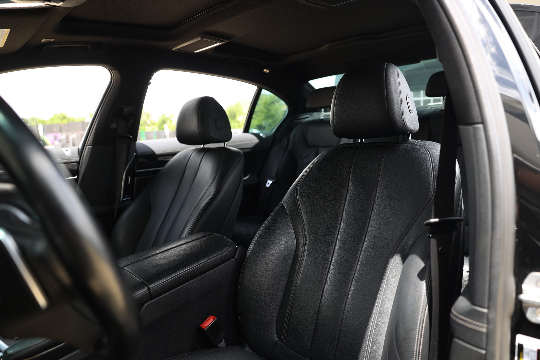 2019 BMW 7 Series 740i - Photo 9