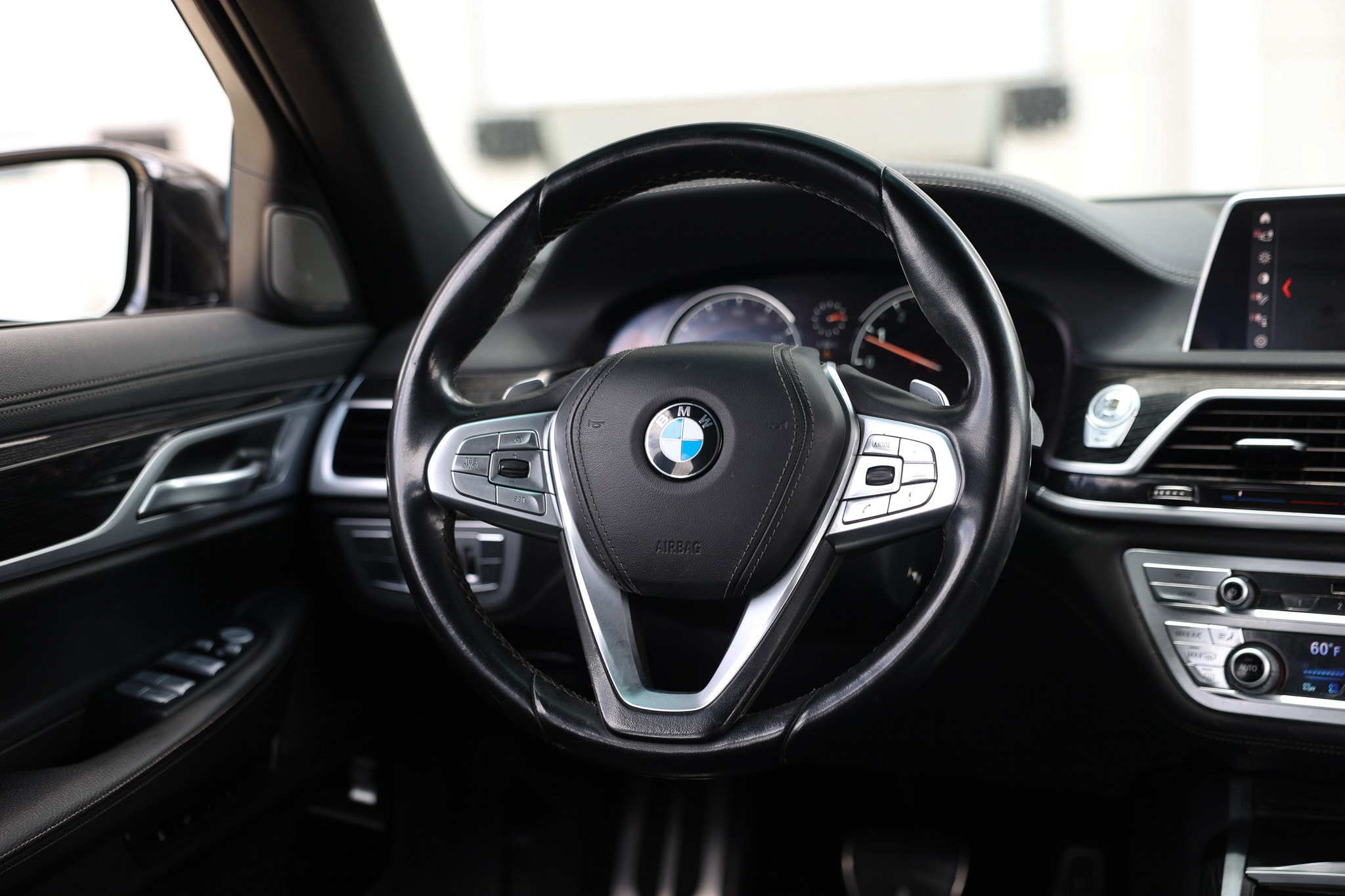 2019 BMW 7 Series 740i - Photo 33