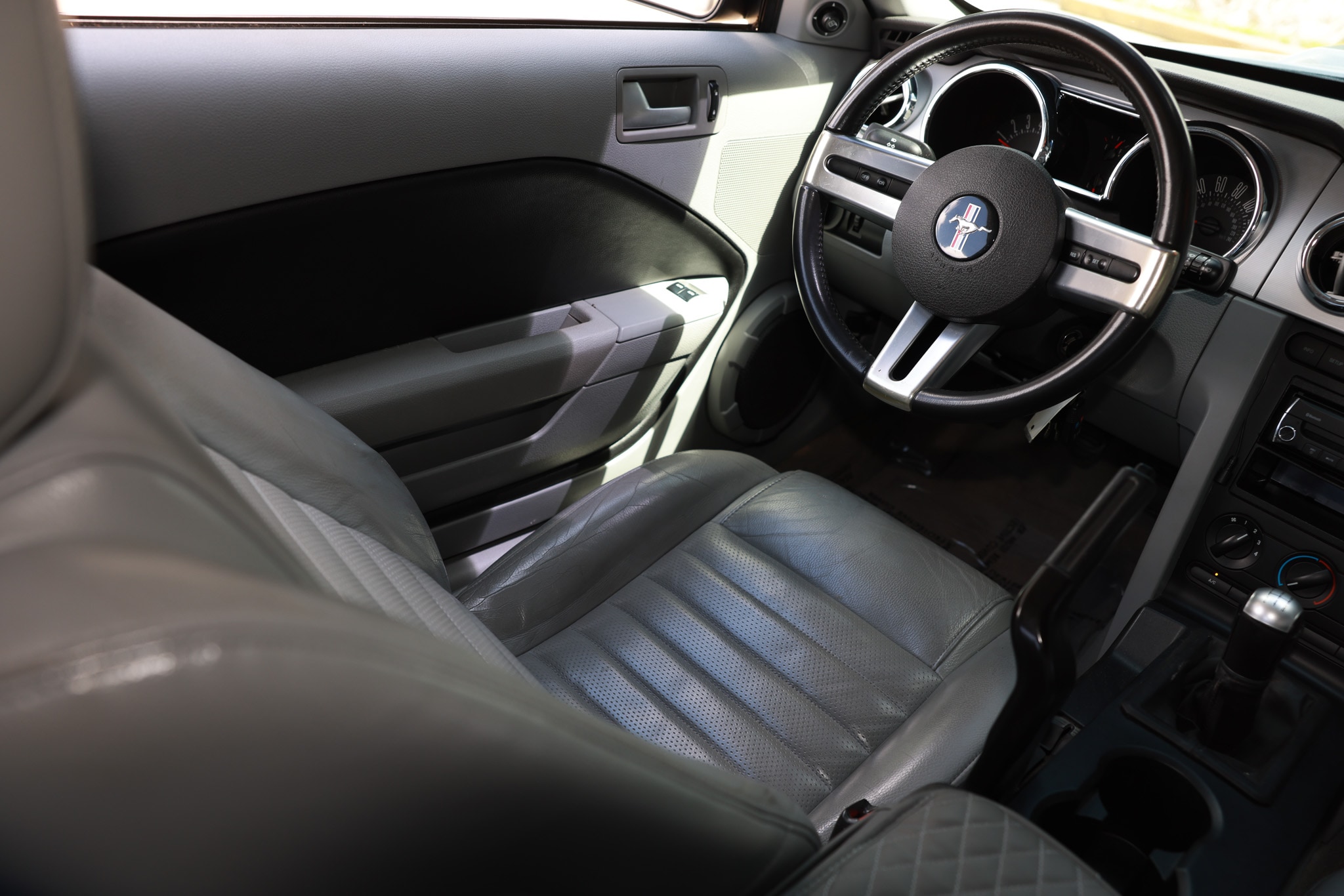 2006 Ford Mustang GT Premium - Photo 23