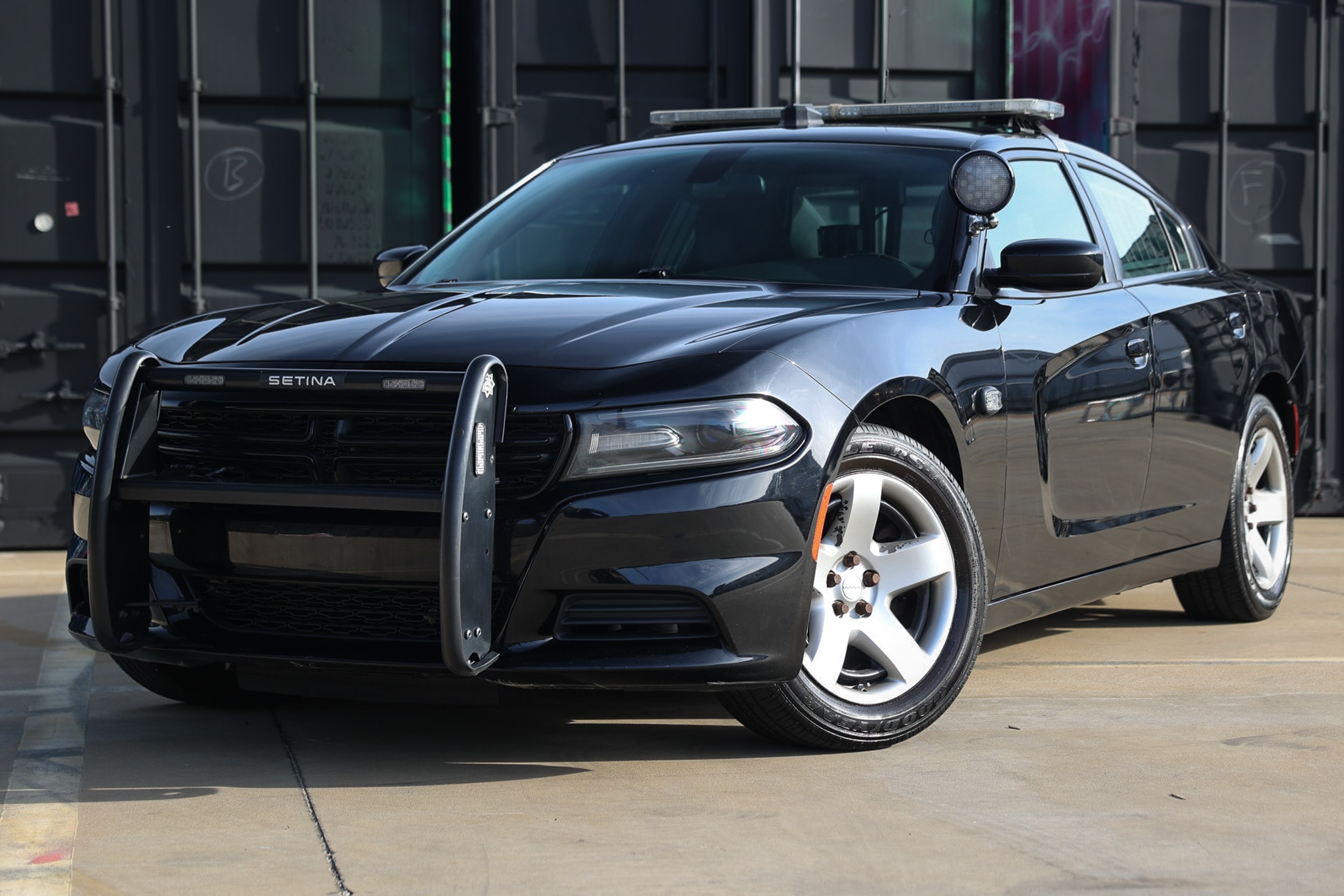 Black 2018 Dodge Charger Police RWD Sedan Rear-Wheel Drive 5-Speed Automatic