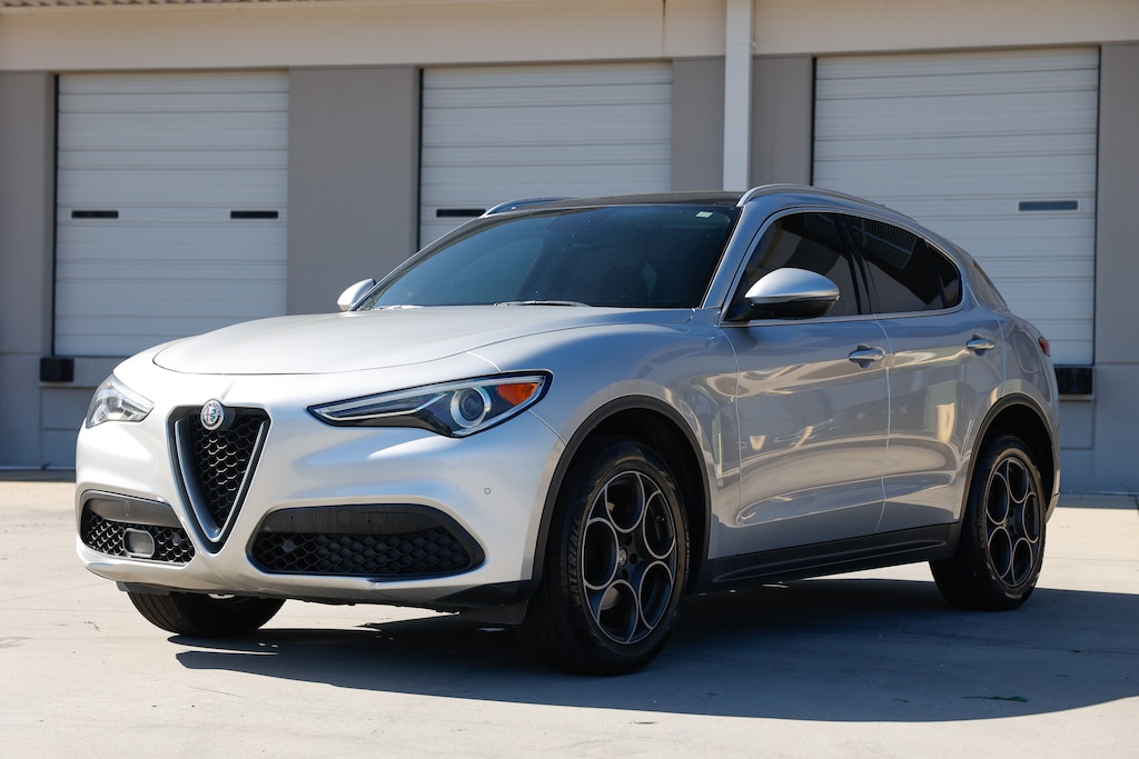 Used 2018 Alfa Romeo Stelvio SUV