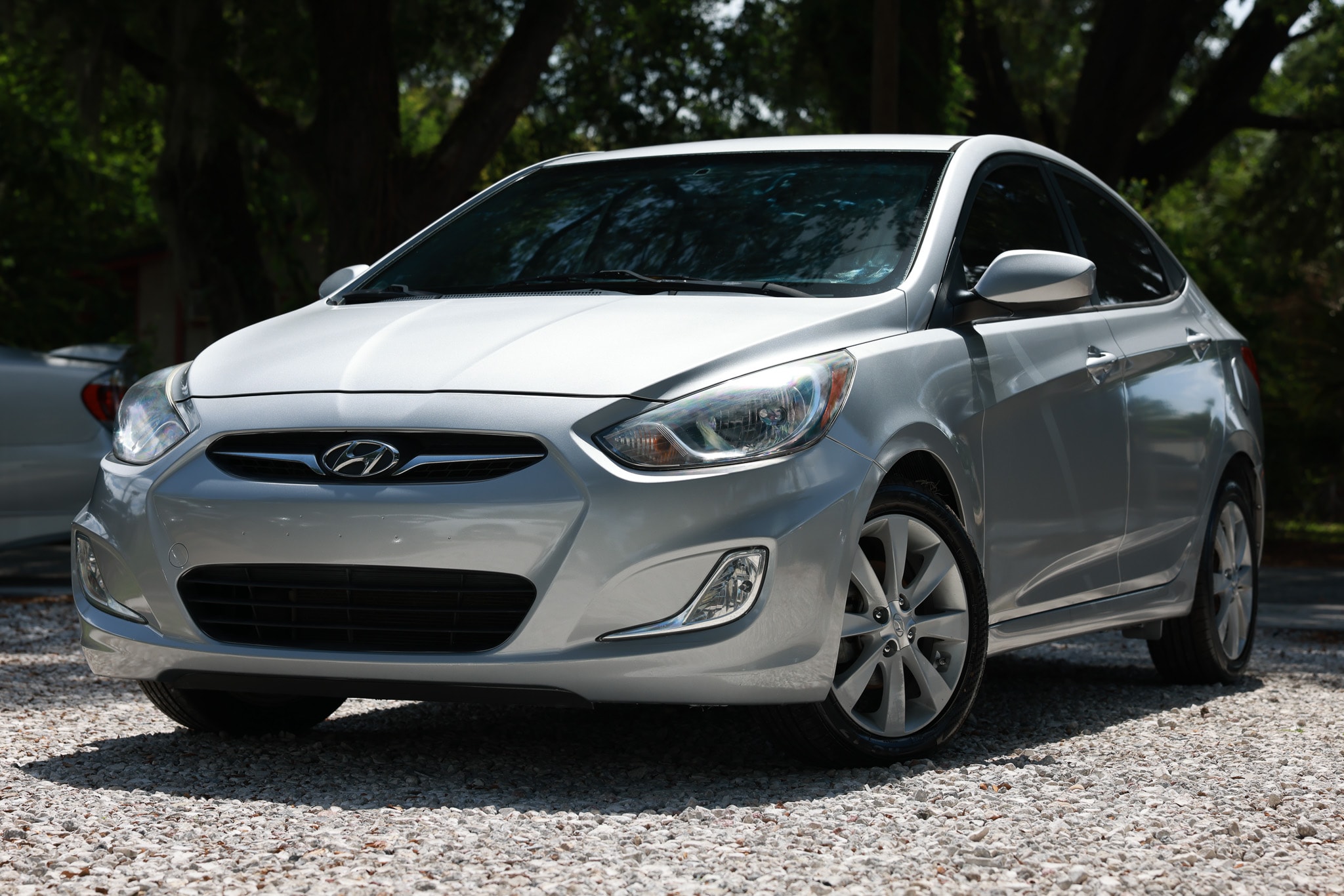 Silver 2013 Hyundai Accent GLS Sedan FWD Sedan Front-Wheel Drive 6-Speed Automatic
