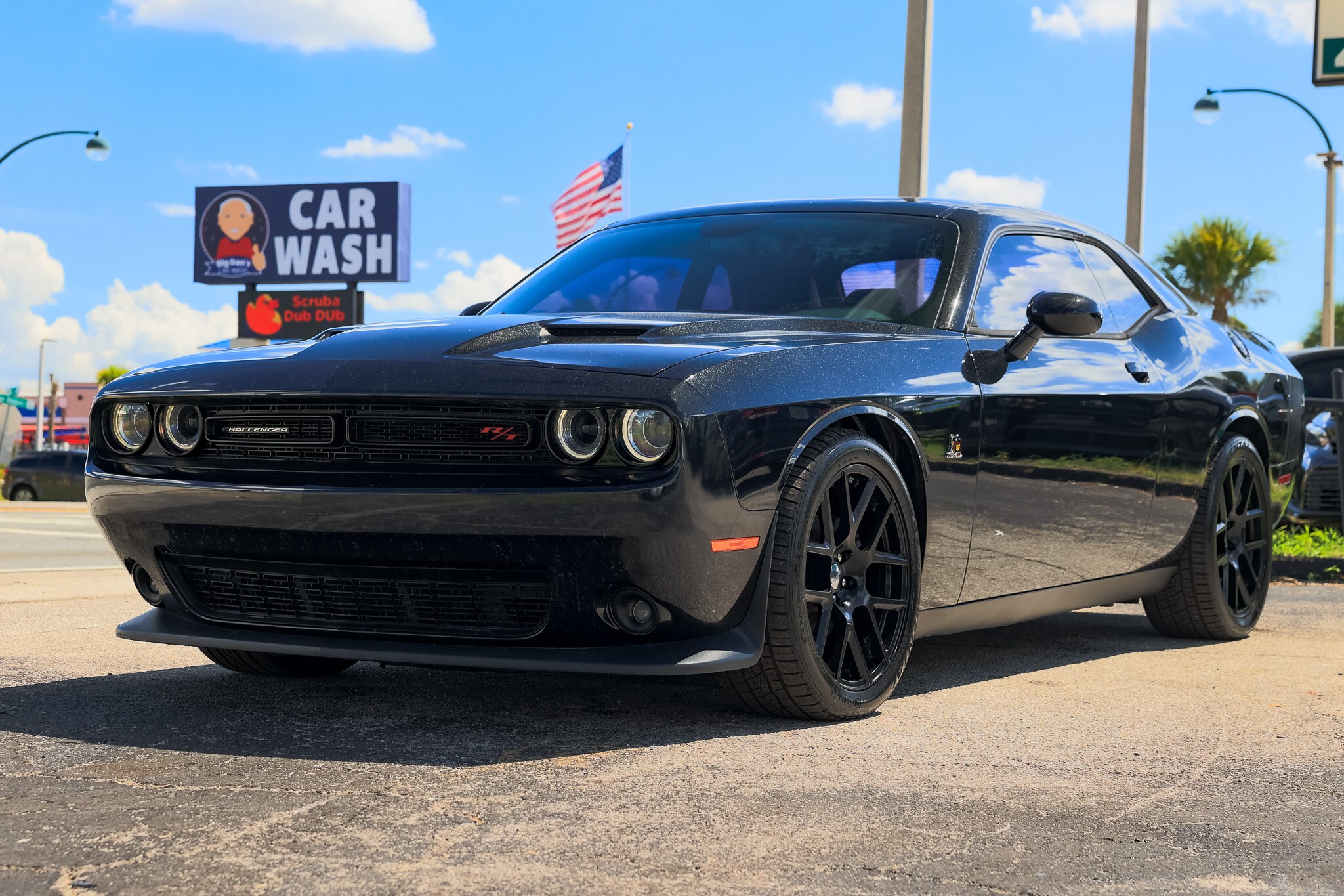 2015 Dodge Challenger R/T Scat Pack photo 2