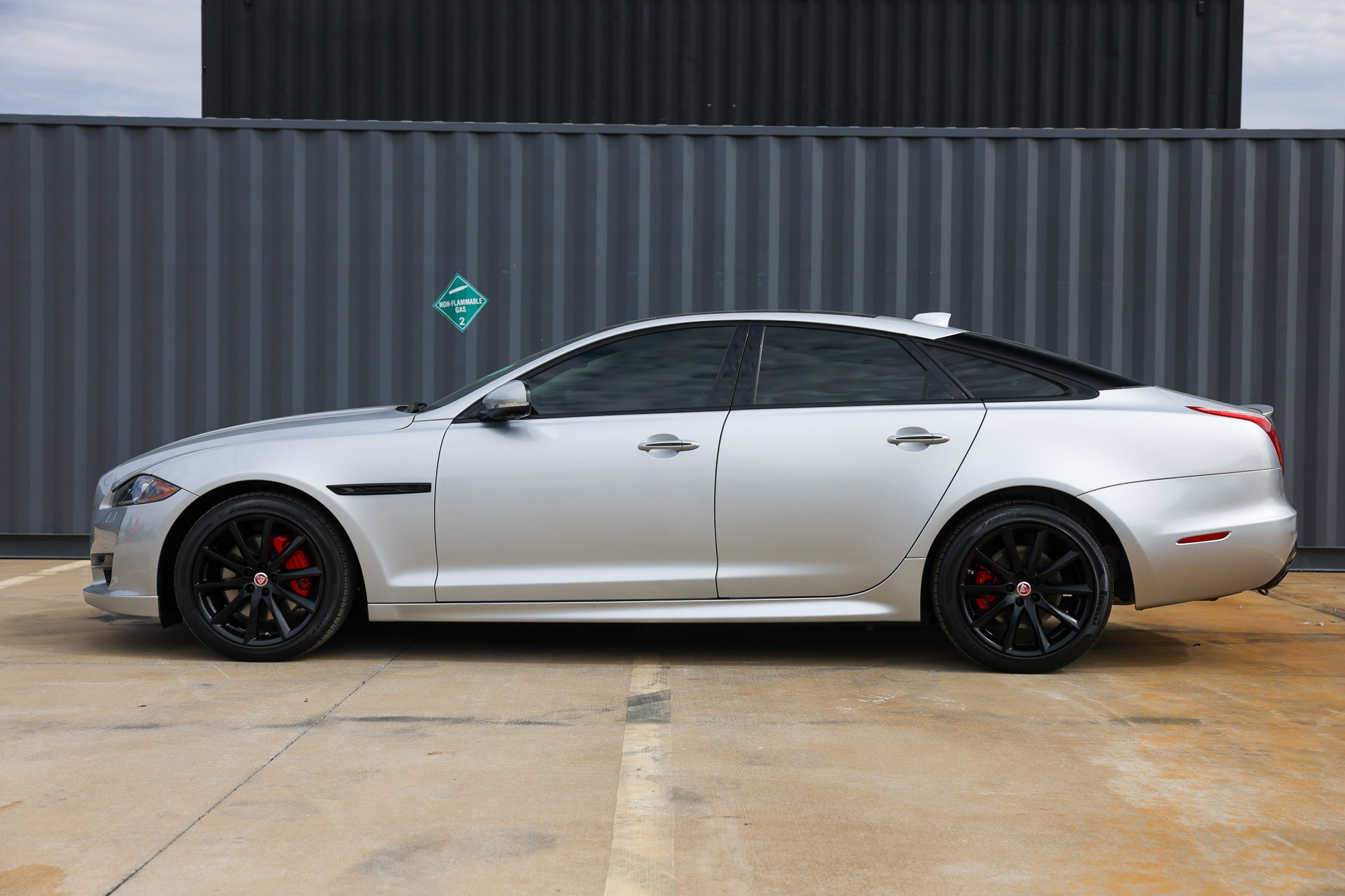 2019 Jaguar XJ R-Sport - Photo 35