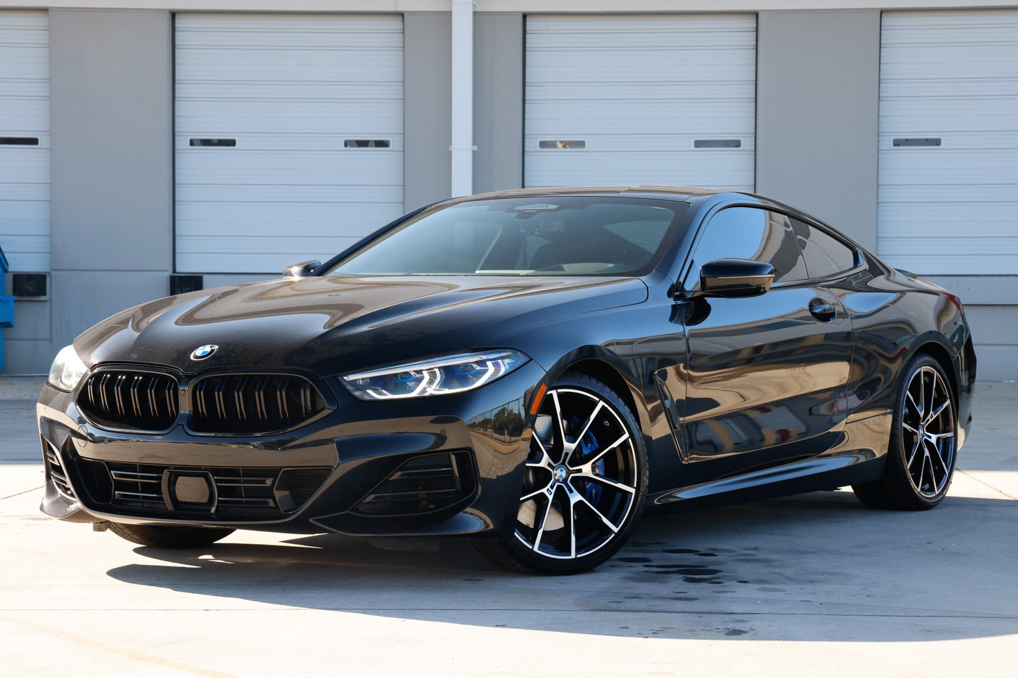 2023 BMW 8 Series 840i's photo