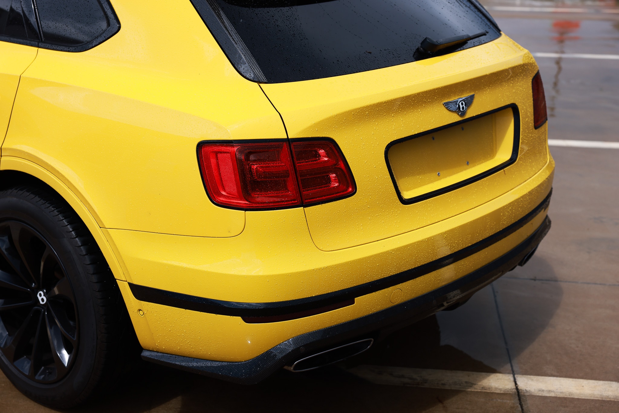 2017 Bentley Bentayga Base - Photo 61