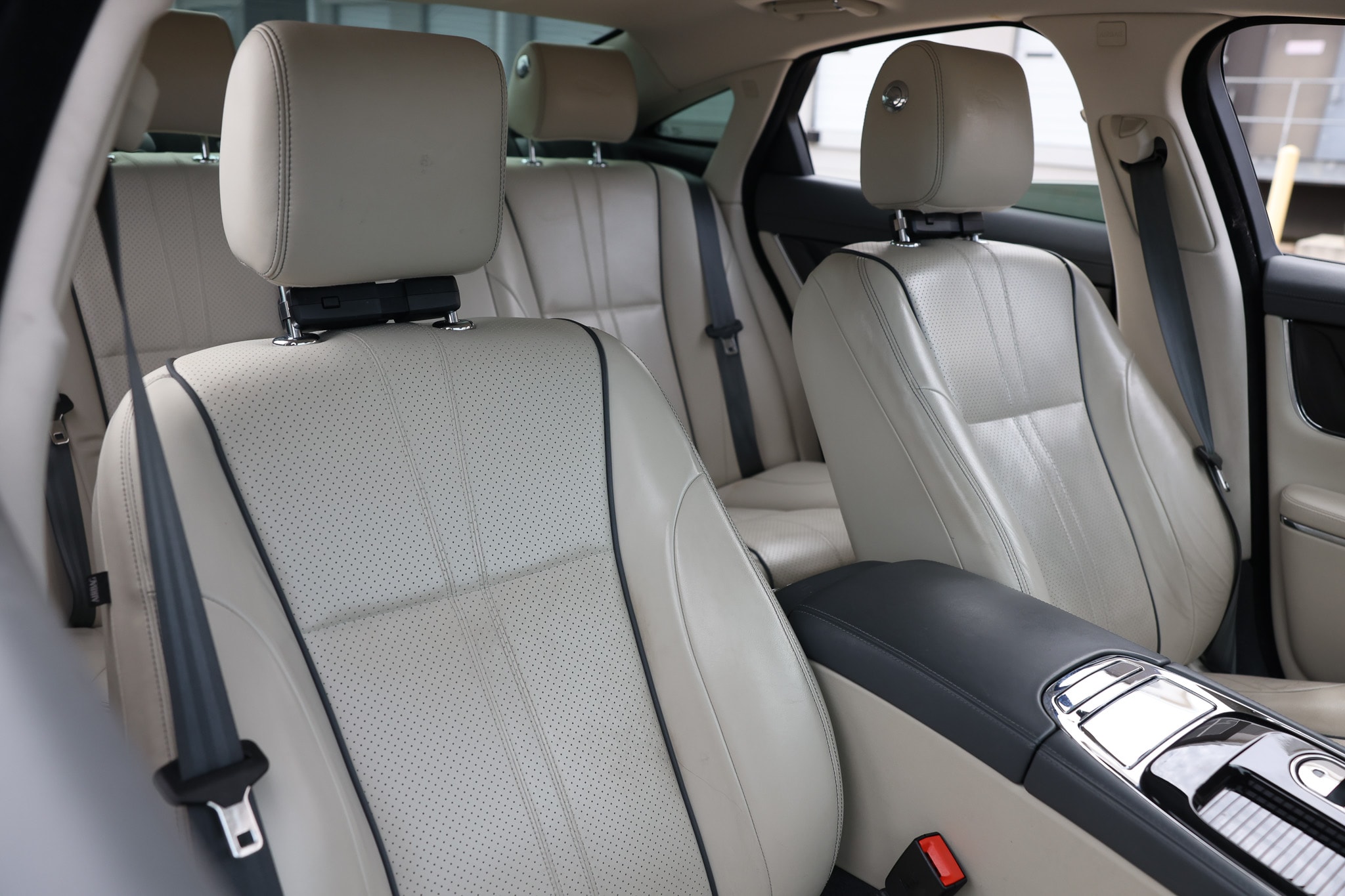 2019 Jaguar XJ R-Sport - Photo 21