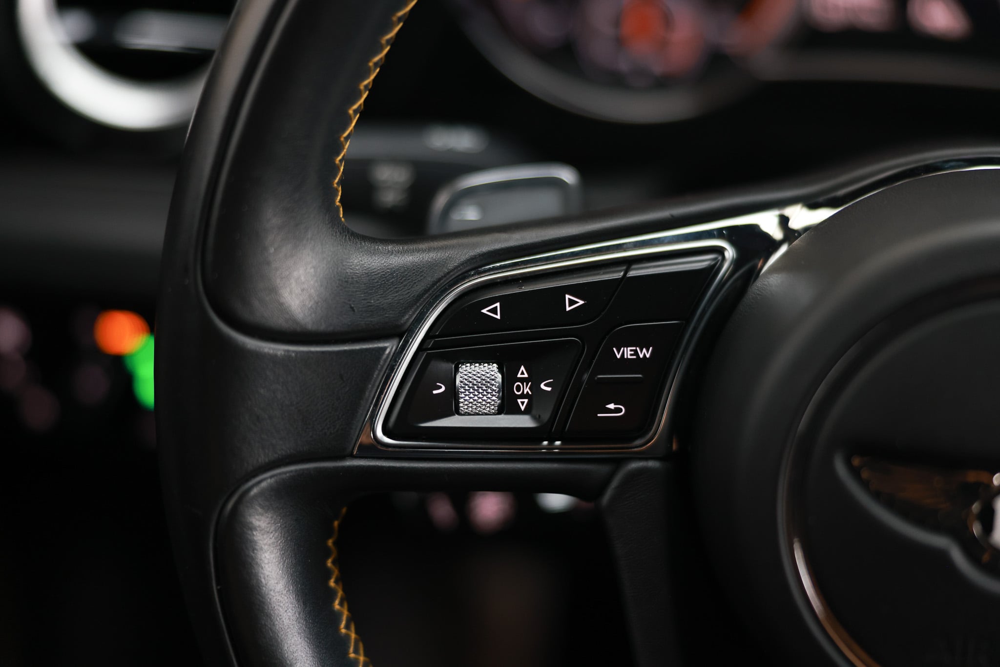 2017 Bentley Bentayga Base - Photo 37