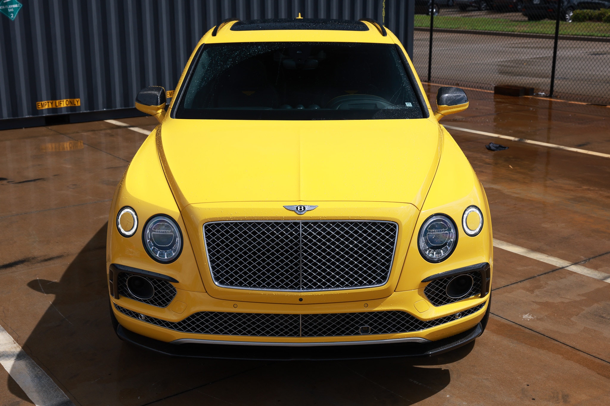 2017 Bentley Bentayga Base - Photo 23