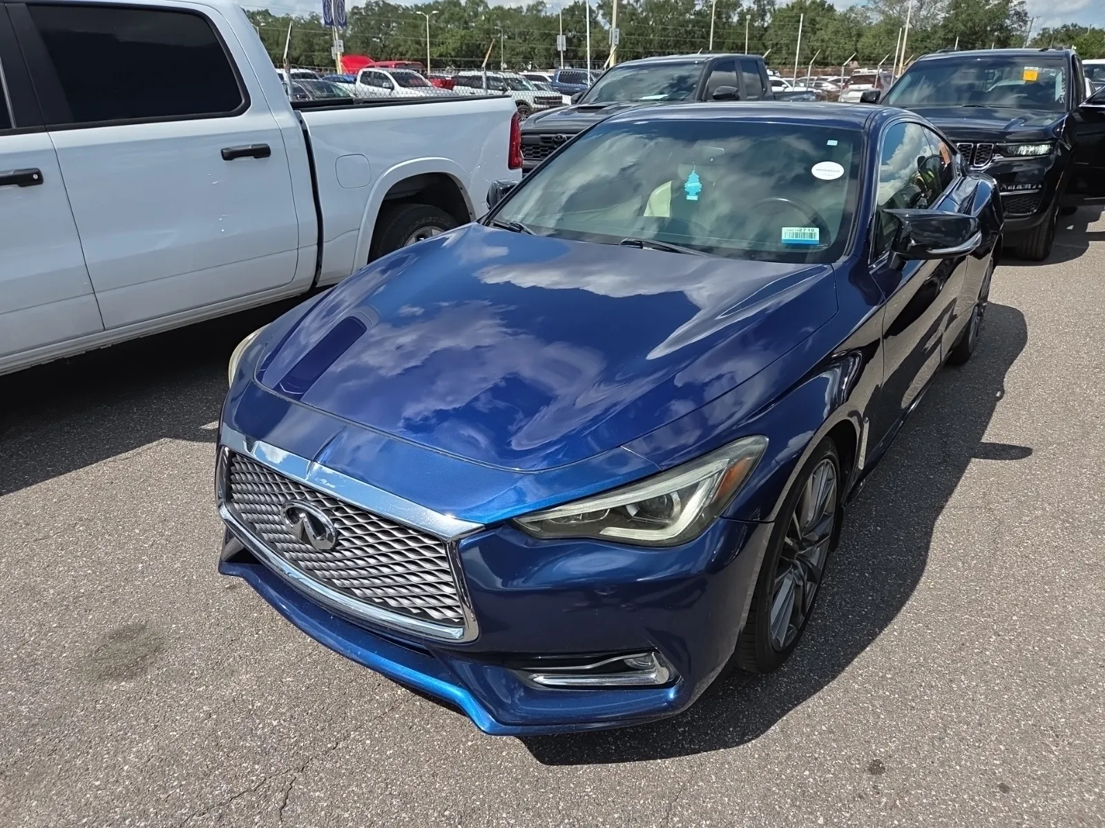 2017 INFINITI Q60 Coupe