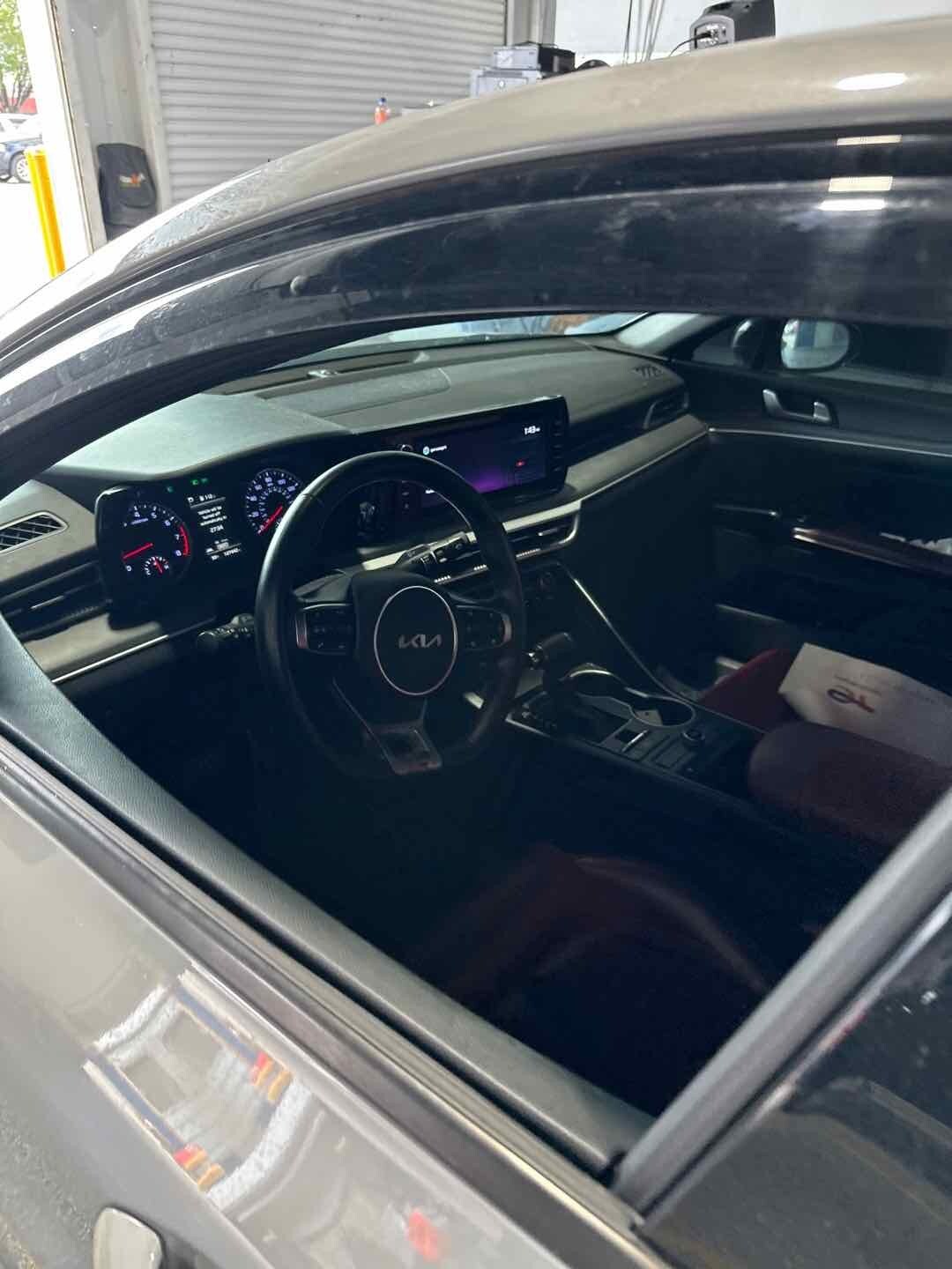 2022 Kia K5 GT-Line photo 2