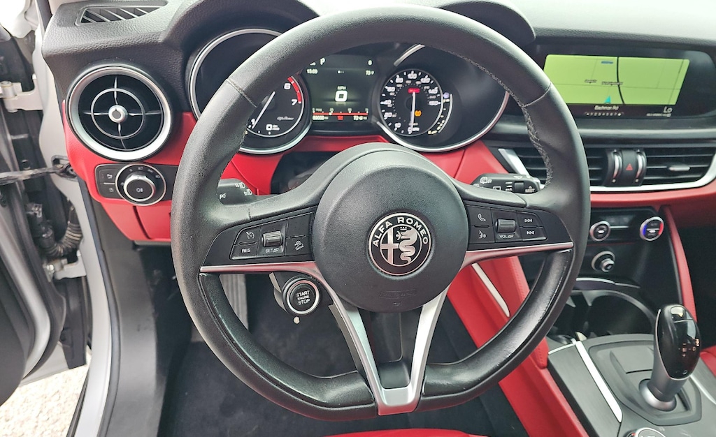 Used 2018 Alfa Romeo Stelvio SUV