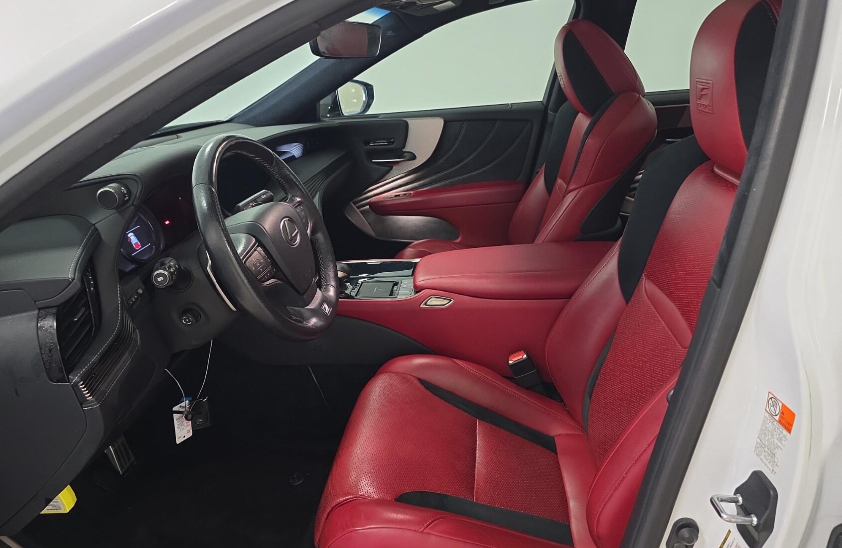 2018 Lexus LS 500 photo 2