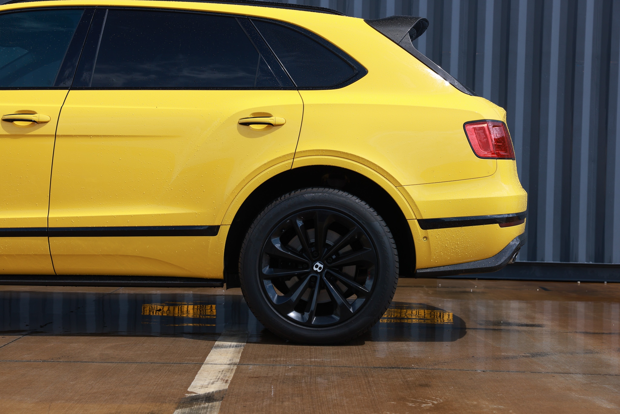 2017 Bentley Bentayga Base - Photo 36