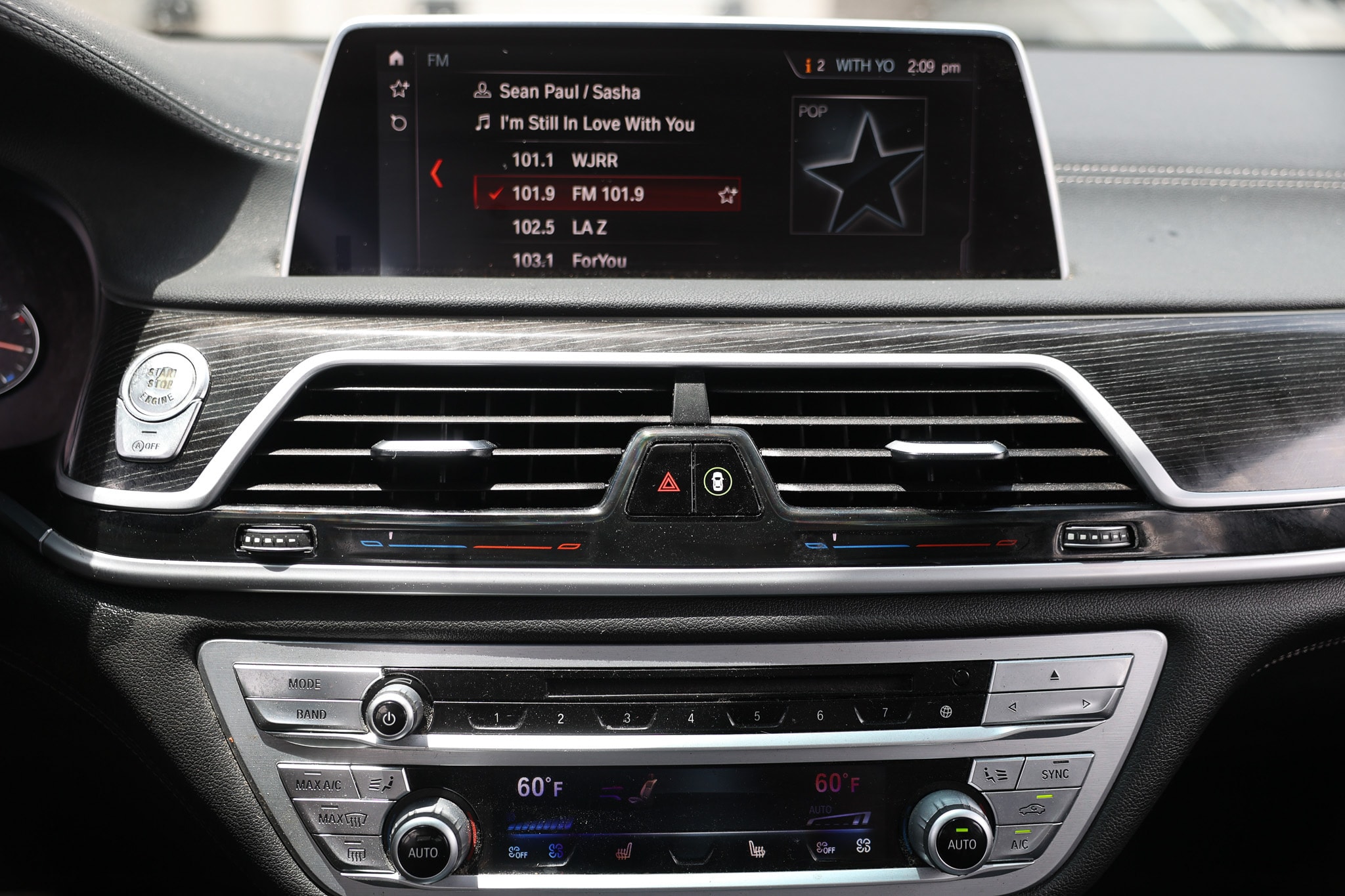 2019 BMW 7 Series 740i - Photo 39
