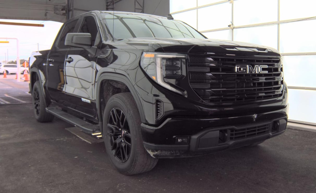 2023 GMC Sierra 1500 Elevation's photo