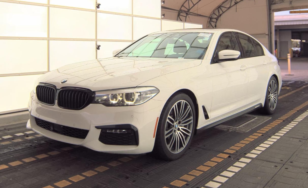 2019 BMW 5 Series 540i's photo