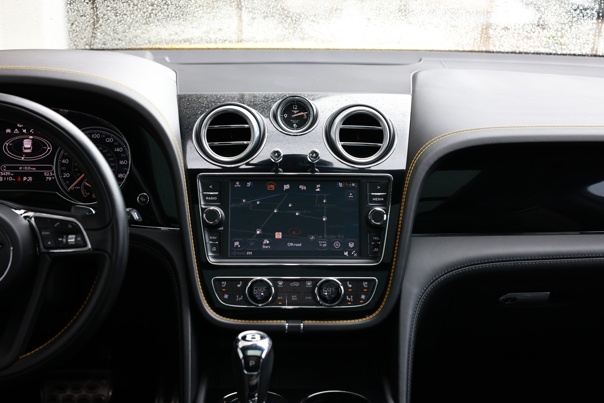 2017 Bentley Bentayga Base - Photo 50