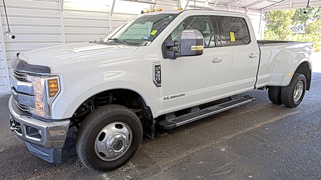 Used 2019 Ford F-350 Lariat Truck Crew Cab
