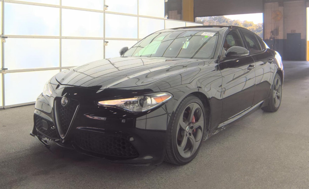 2019 Alfa Romeo Giulia 2.0 Sport Auto's photo