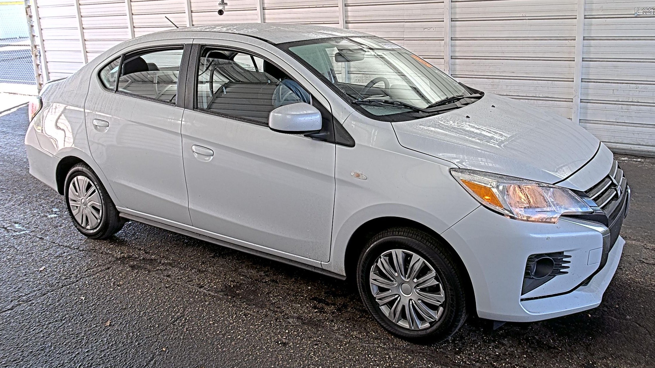 2024 Mitsubishi Mirage G4 ES's photo