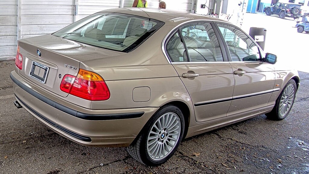 Used 2001 BMW 330i For Sale at Mint Auto Sales VIN WBAAV53441FJ63585