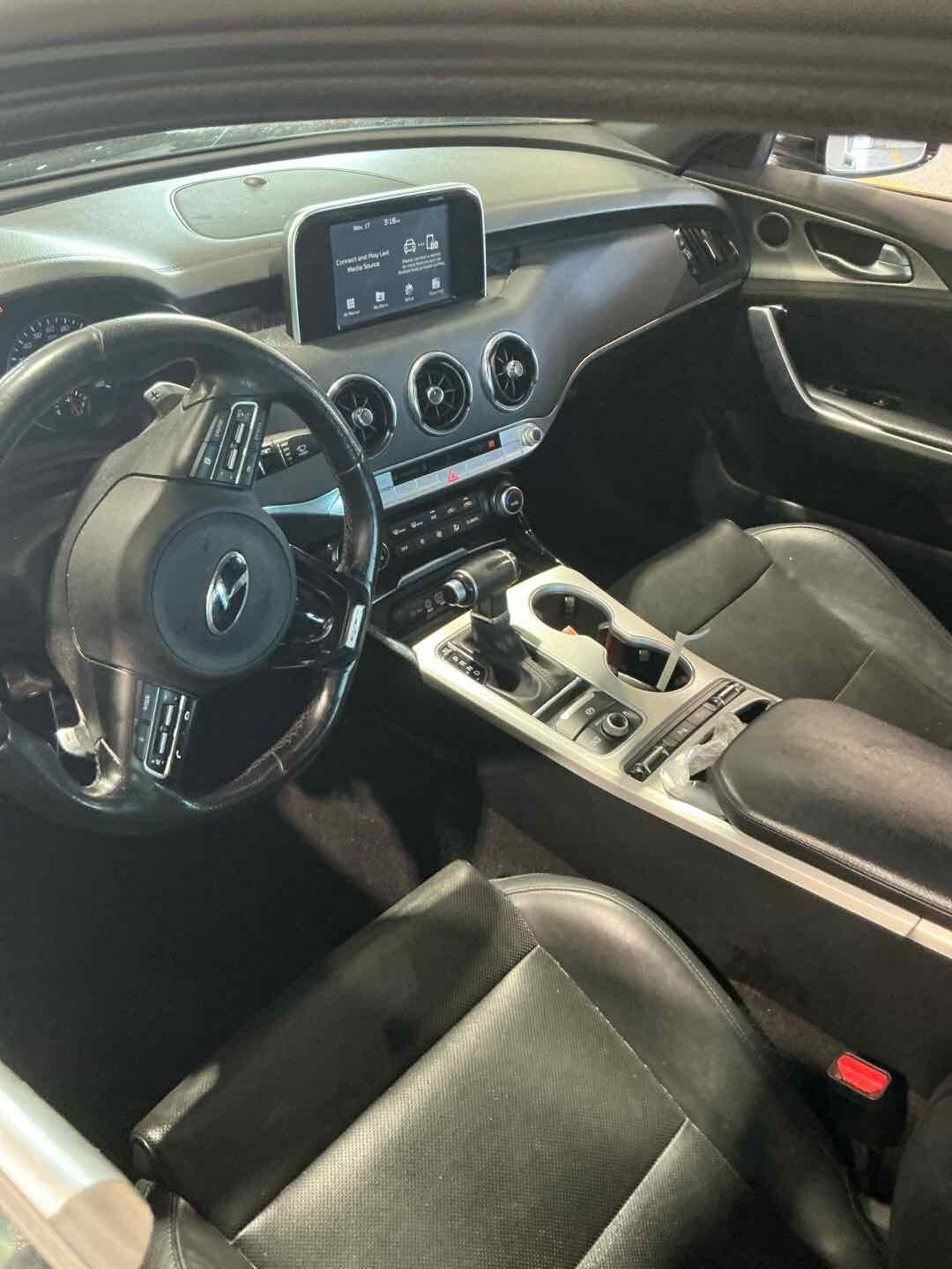 2019 Kia Stinger GT photo 2