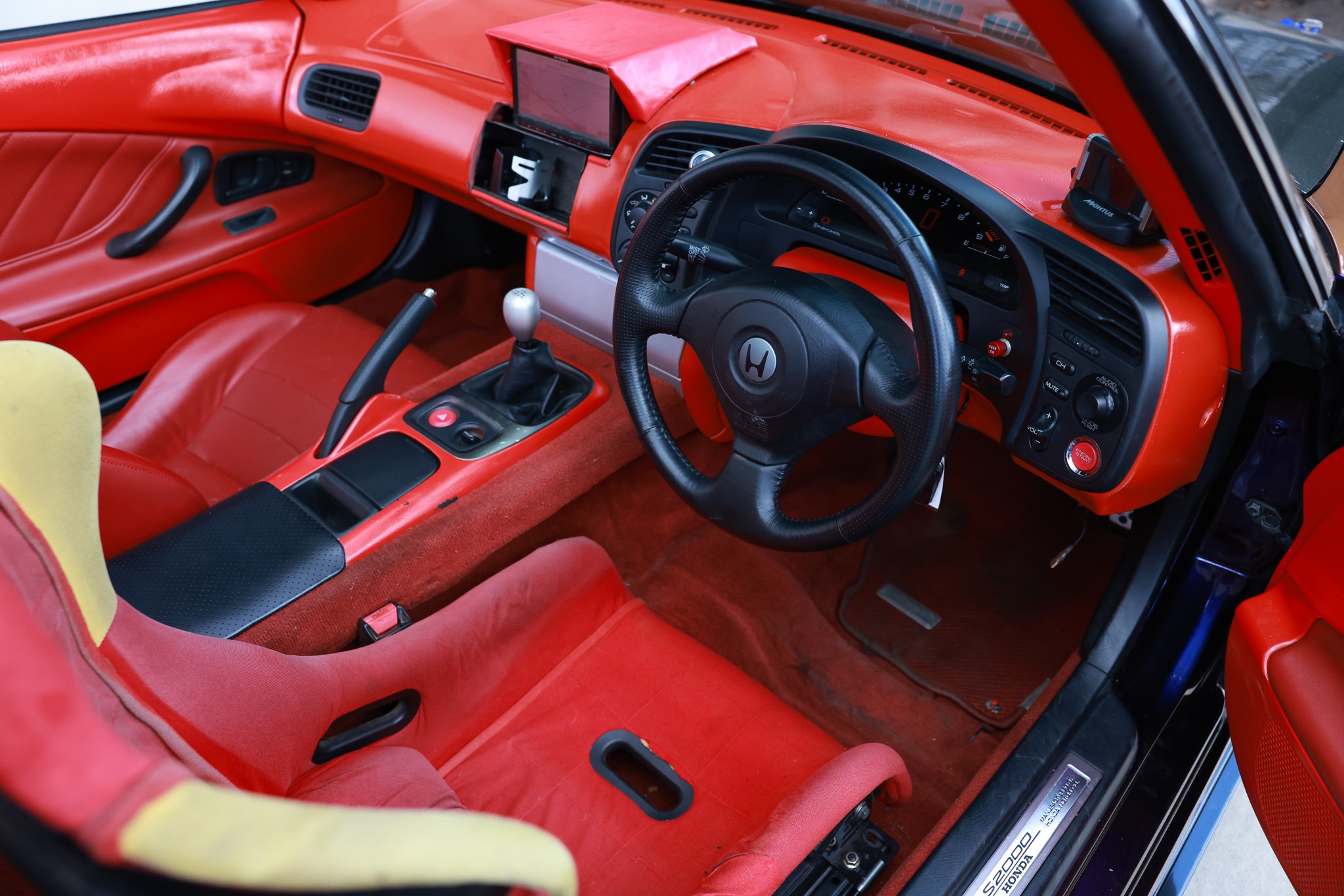 2000 Honda S2000 JDM car for sale — photo 9 of 25