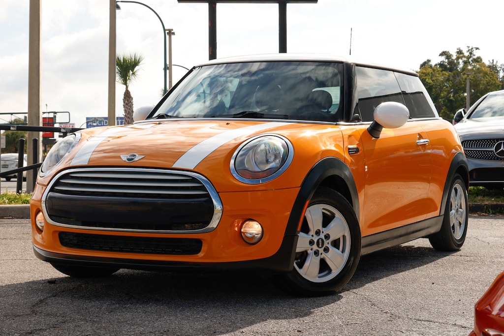 Used 2015 MINI Cooper Hardtop 2dr Hatchback