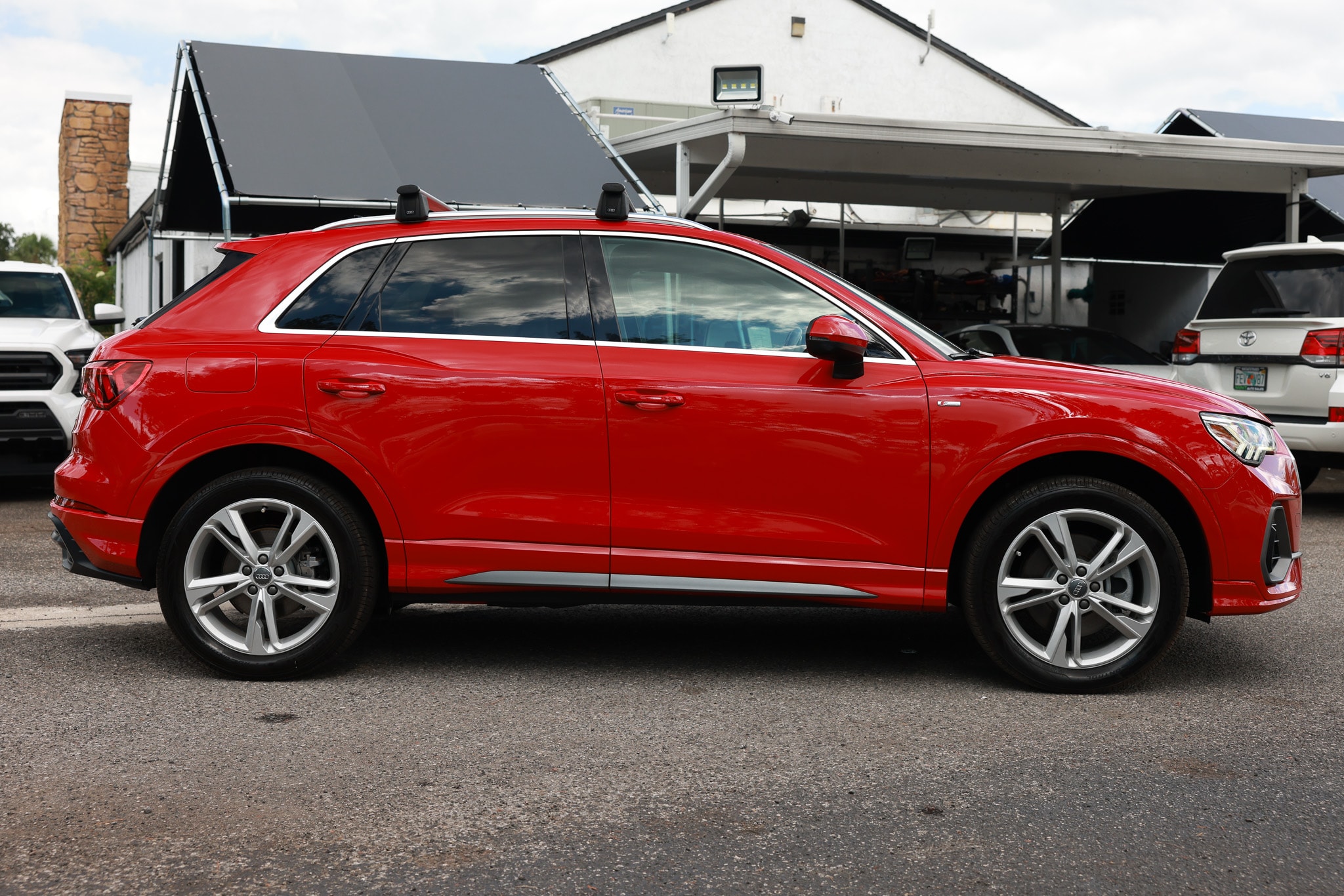 2020 Audi Q3 S Line Premium Plus - Photo 17